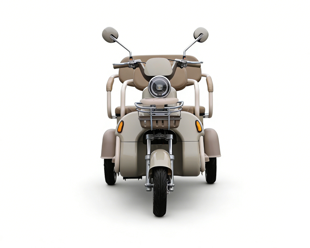 A multifunctional and spacious best-selling electric three wheeled passenger car - Image 3